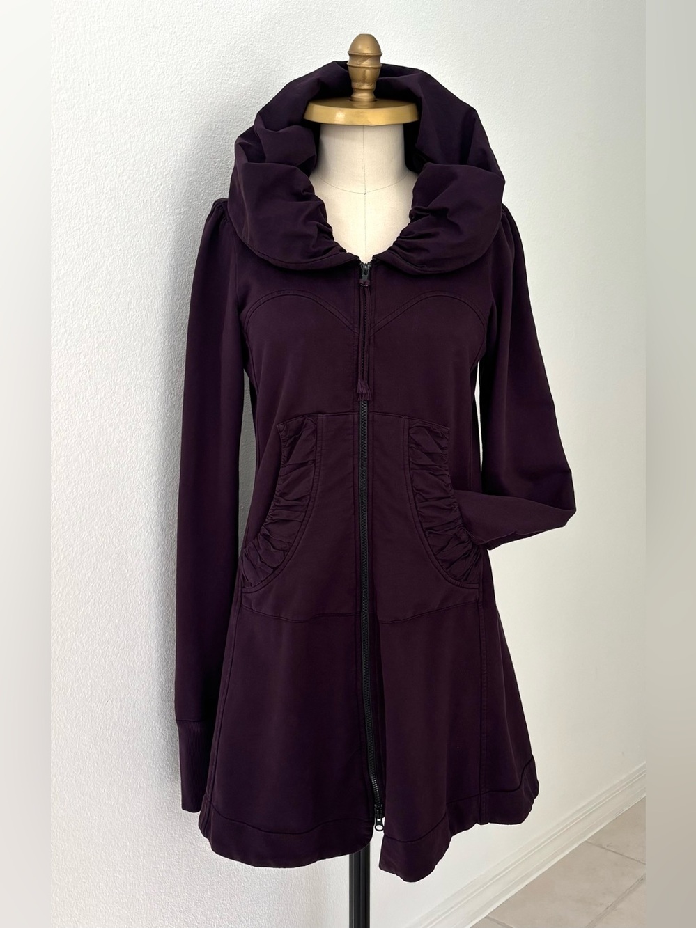 Prairie Underground Classic Long Cloak Hoodie Ink Pot organic Cotton Fitted L